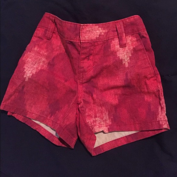 Old Navy Other - 5/$20 sale! Old Navy red pattern shorts